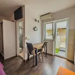 Apartments Tin