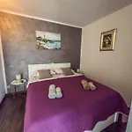 Apartments Tin