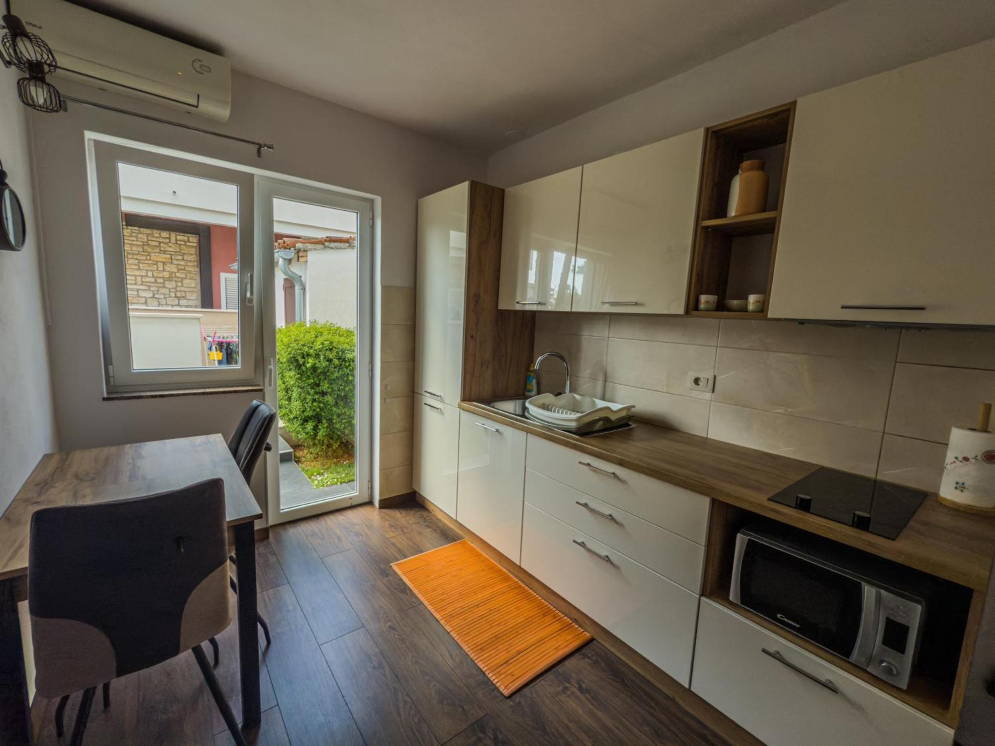 Tin Apartment