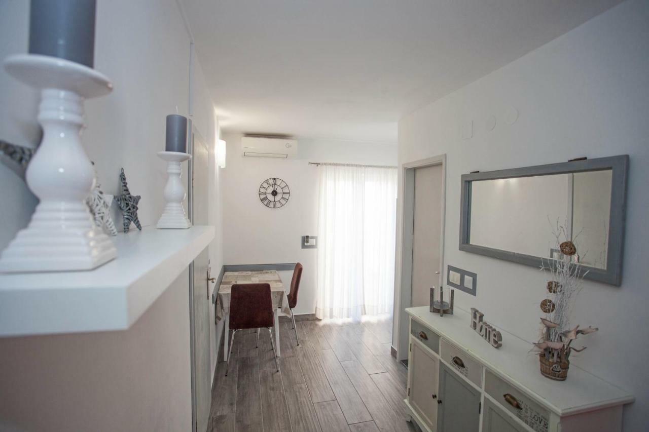 Tin Apartment